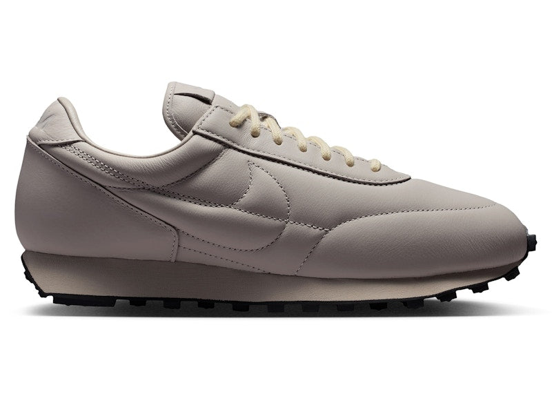 Nike Daybreak SP Moon Particle Light Bone
