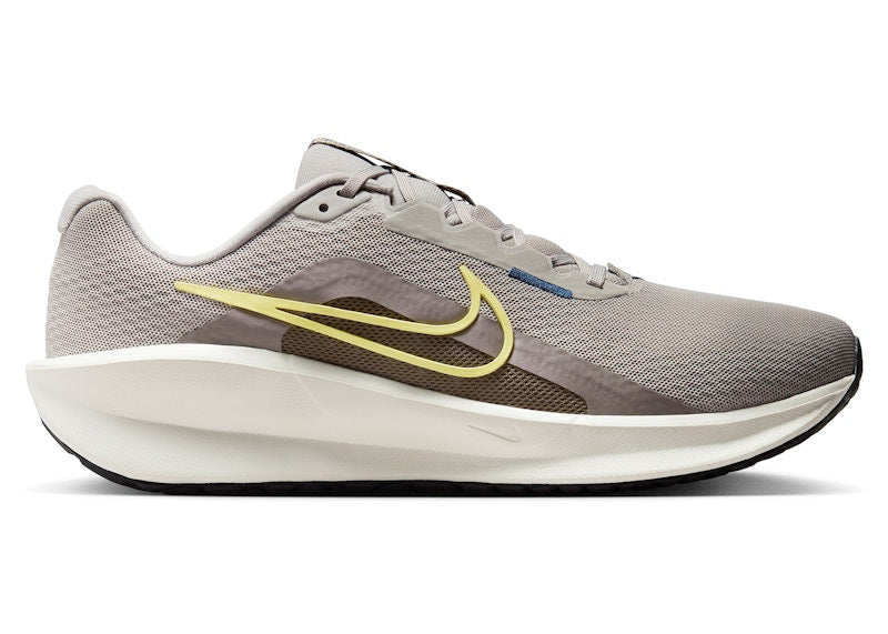 Nike Downshifter 13 College Grey Cave Stone Diffused Blue Soft Yellow