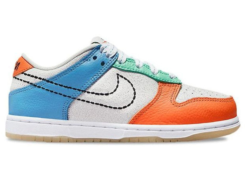 Nike Dunk Low Nike 101 (PS)