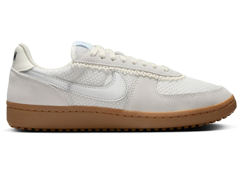 Nike Field General Platinum Tint Vast Grey Gum (Women's)