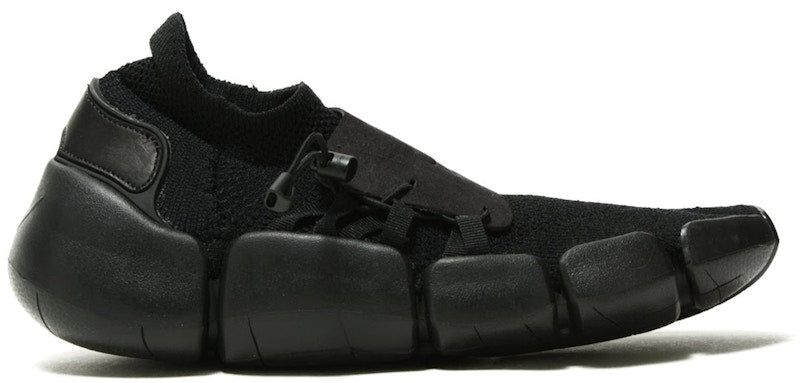 Nike Footscape Flyknit DM Triple Black
