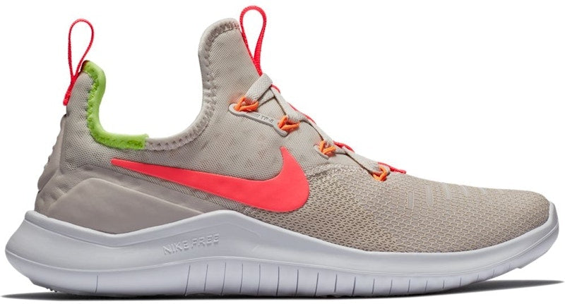 Nike Free TR 8 Desert Sand Hot Punch (Women's)