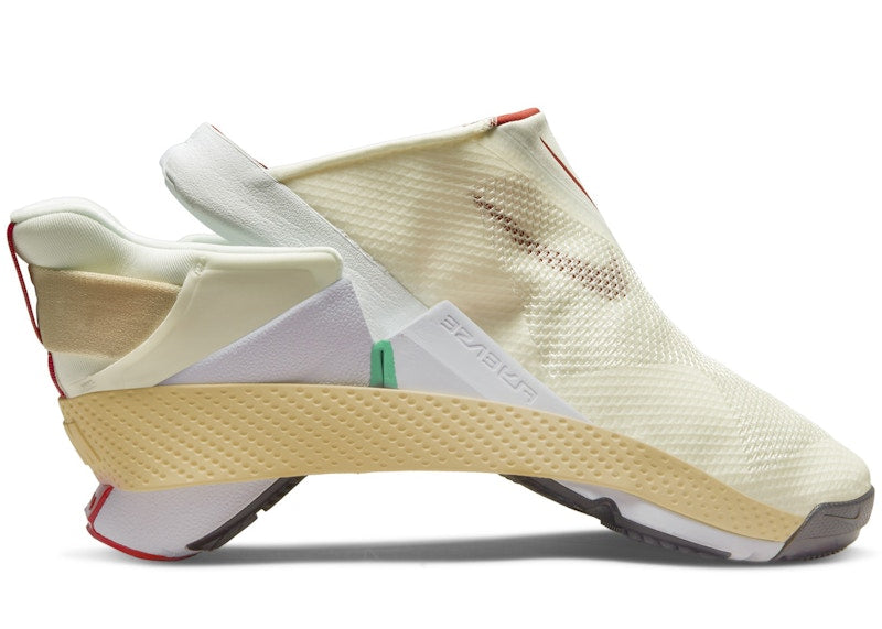 Nike Go FlyEase Sail Sanddrift Gym Red
