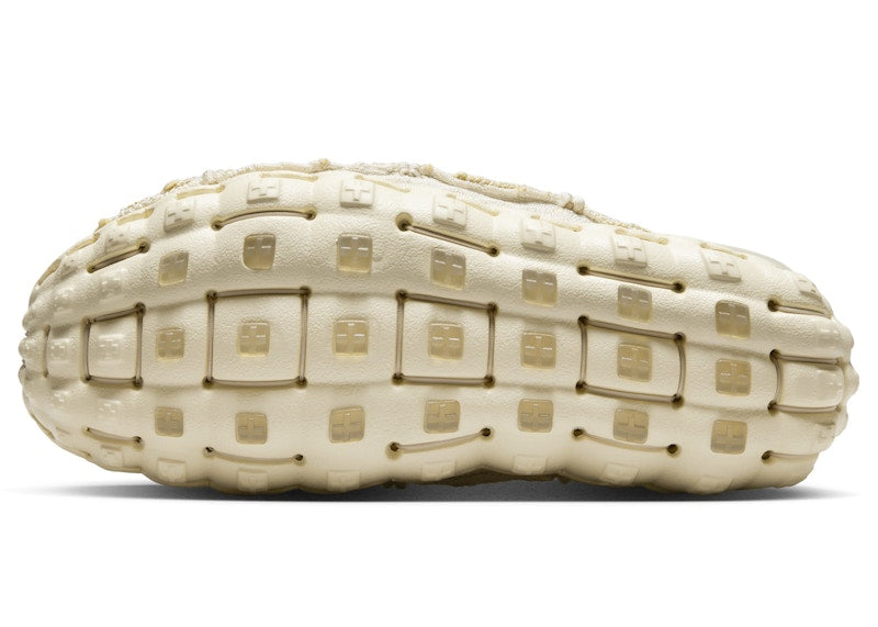 Nike ISPA Mindbody Light Cream