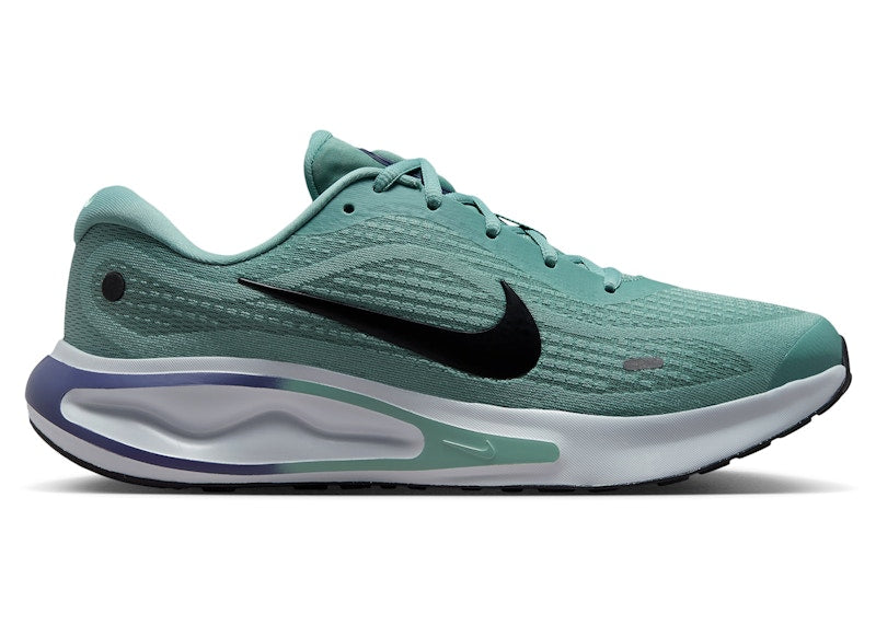 Nike Journey Run Cannon Sanded Purple