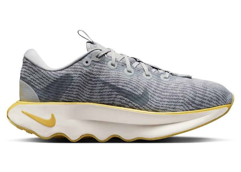 Nike Motiva Light Smoke Grey Smoke Grey Saturn Gold
