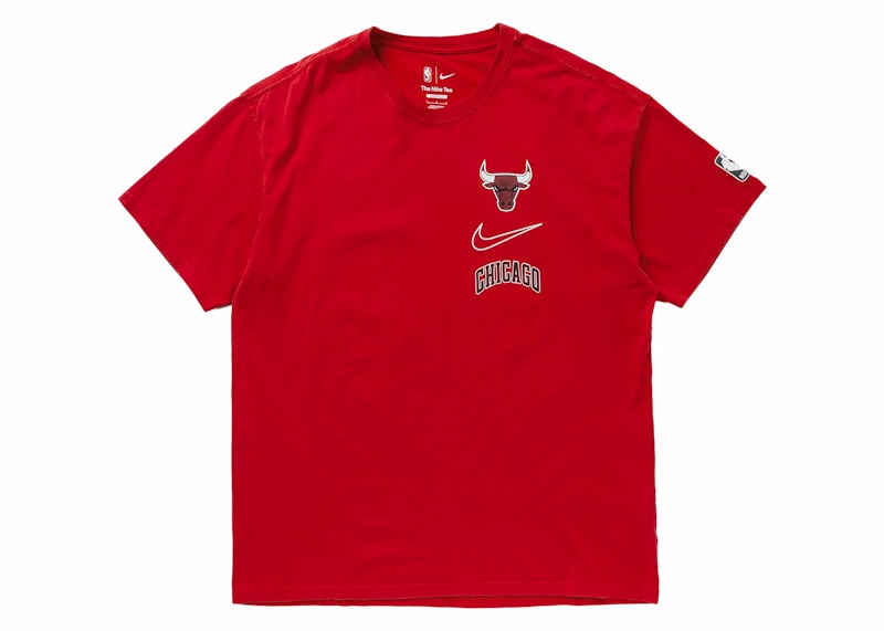Nike NBA Chicago Bulls Courtside City Edition Loose Fit T-shirt Red