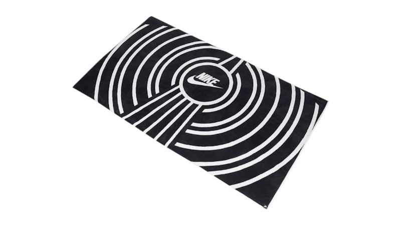 Nike Oversized Beach Towel Black/White