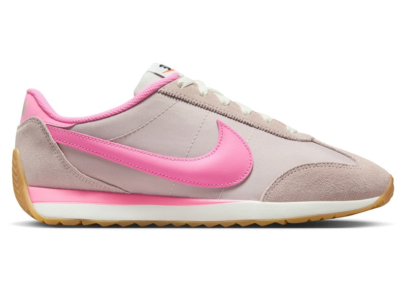 Nike Pacific Silt Red Sail Pink Spell Gum (Women's)