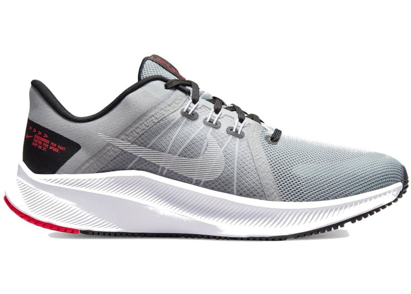 Nike Quest 4 Light Smoke Grey