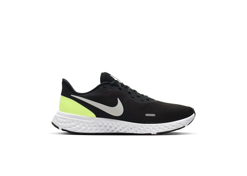 Nike Revolution 5 Black Volt