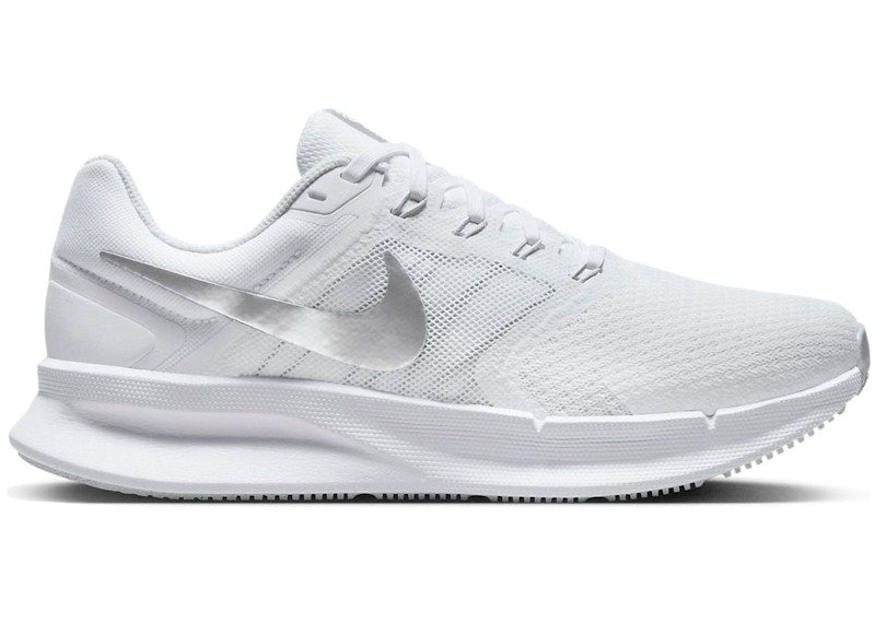 Nike Run Swift 3 White Metallic Silver (Women's)