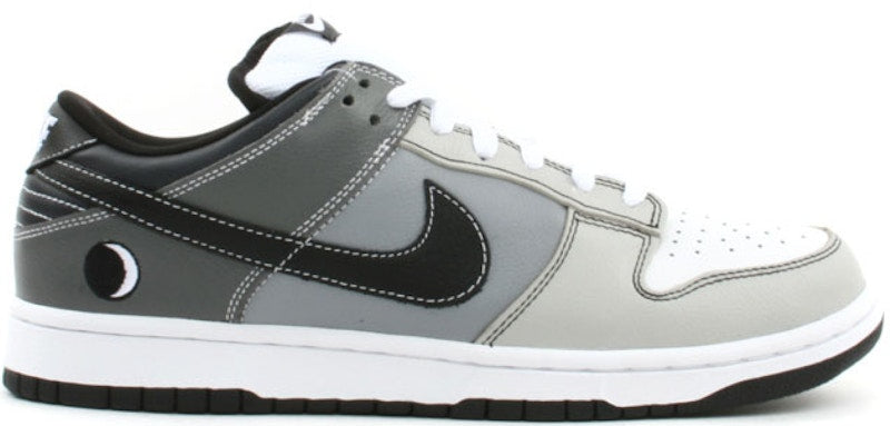 Nike SB Dunk Low Lunar Eclipse (West)