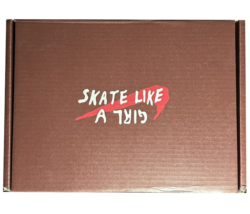 Nike SB Dunk Low Skate Like a Girl (Special Box)
