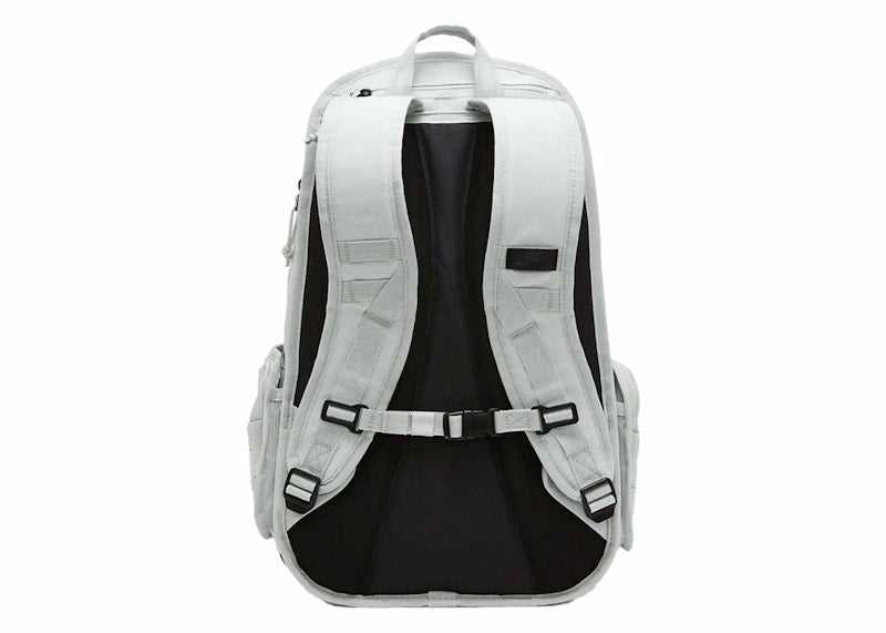 Nike RPM Backpack Light Silver