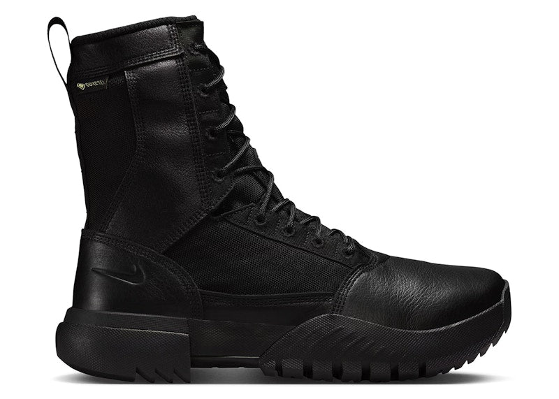 Nike SFB Air Field Ukiah 8 Gore-Tex Black