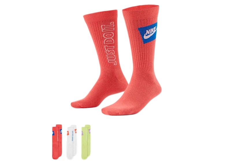 Nike Sportswear Everyday Essential Crew Socks (3 Pairs) Orange/White/Lime