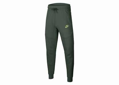 Nike Sportswear Kids' Tech Fleece Joggers Galactic Jade Green