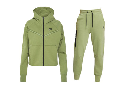 Nike Sportswear Women's Tech Fleece Hoodie & Joggers Set Alligator/Black