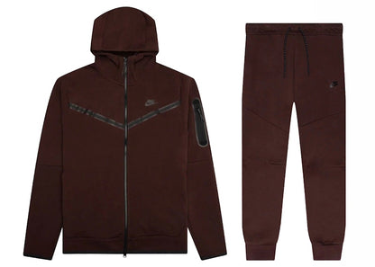 Nike Sportswear Tech Fleece Hoodie & Joggers Set Earth/Black