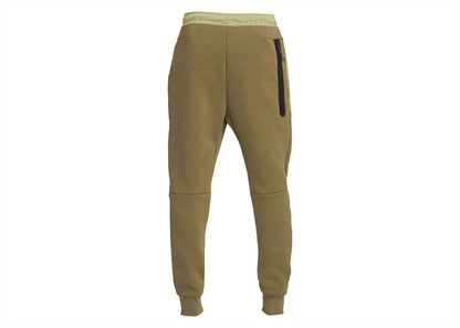 Nike Sportswear Tech Fleece Joggers Medium Olive/Alligator/Black