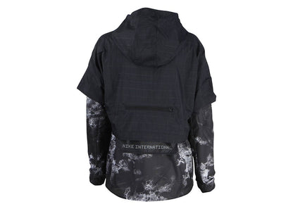 Nike Sportswear Women's International Windrunner Jacket Black