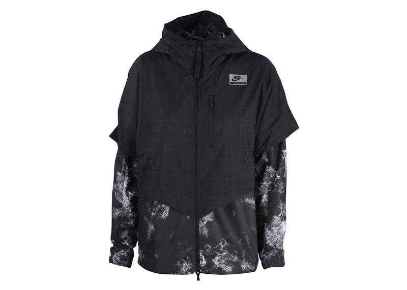 Nike Sportswear Women's International Windrunner Jacket Black
