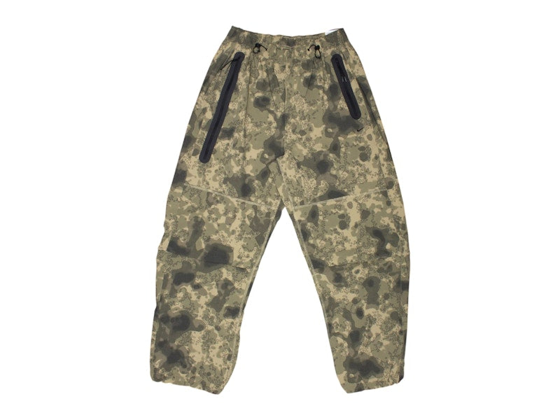 Nike Tech Dri-FIT Woven Loose-Fit Camo Pants Neutral Olive/Black