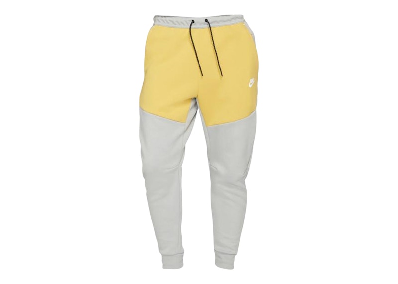 Nike Sportswear Tech Fleece Joggers Light Smoke Grey/Solar Flare