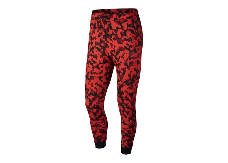 Nike Sportswear Tech Fleece Joggers Pueblo Red/Black/Red Camo