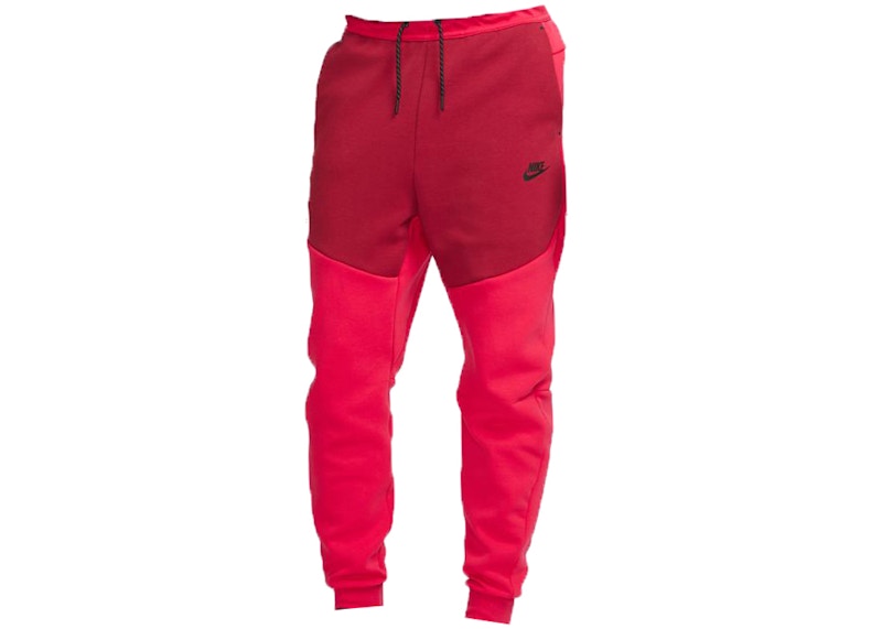 Nike Sportswear Tech Fleece Joggers Very Berry/Pomegranate/Black