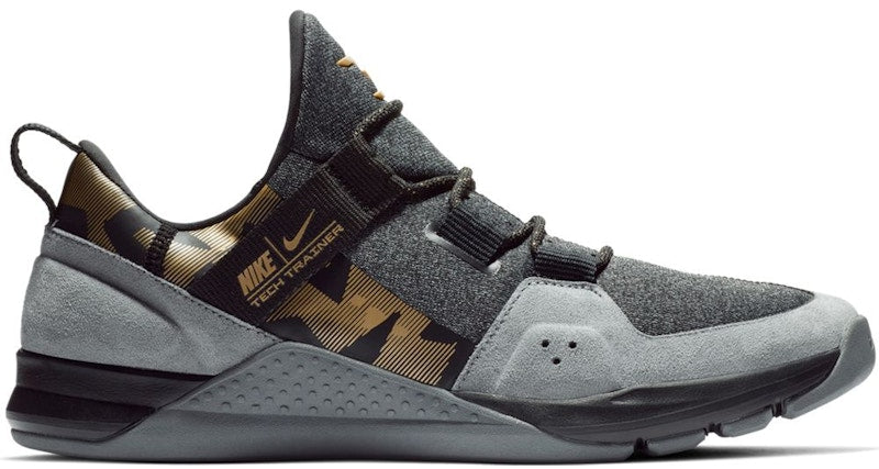 Nike Tech Trainer Russell Wilson