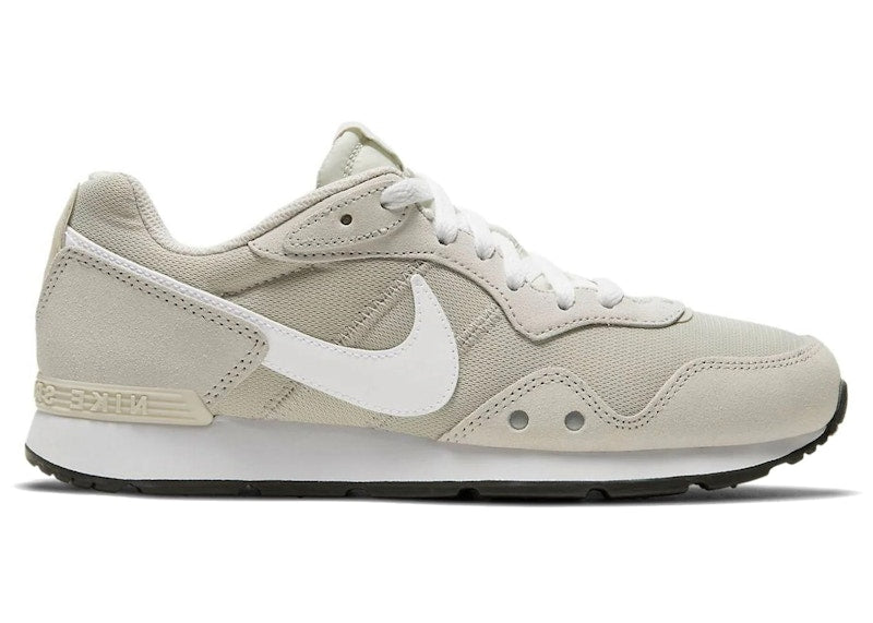 Nike Venture Runner Light Bone (Women's)
