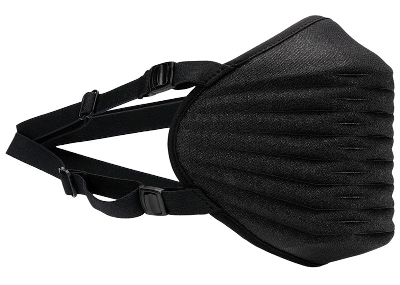 Nike Venturer Performance Face Mask Black