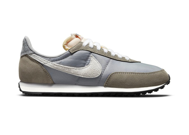 Nike Waffle Trainer 2 Mountain White Olive