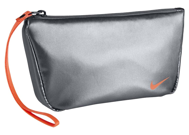 Nike Women's Victory Metallic Gym Tote Bag Silver