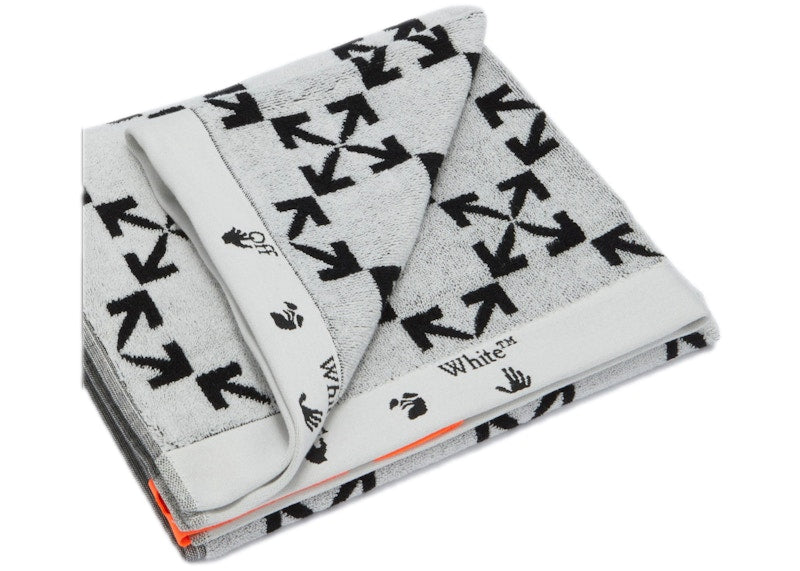 OFF-WHITE Arrow Pattern Towel Set