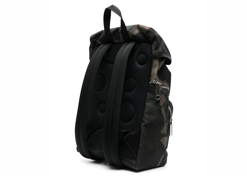 OFF-WHITE Arrow Tuc Tie-Dye Backpack Camouflage