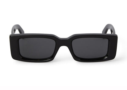 OFF-WHITE Arthur Rectangle Sunglasses Black/Dark Grey (OERI127S24PLA0011007-FR)