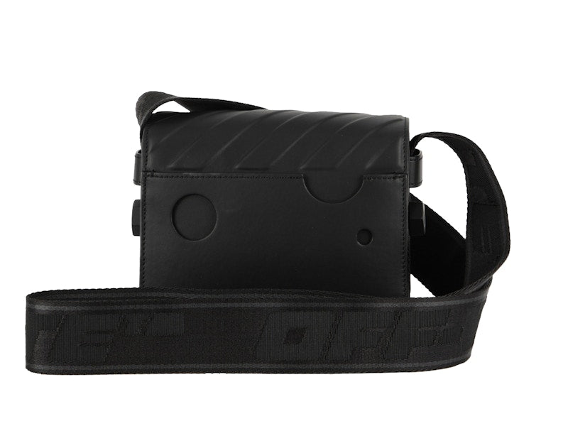 OFF-WHITE Clipper Bag Black