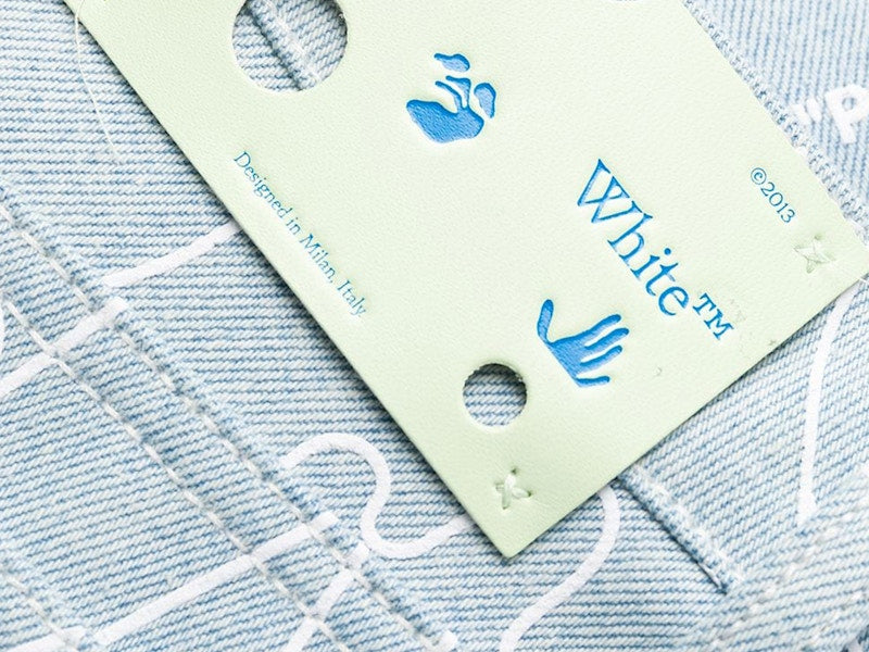 OFF-WHITE Cropped All Over Print Denim Jeans Blue/White