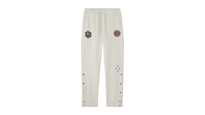 OVO NBA New York Knicks Sweatpant Pearl Grey
