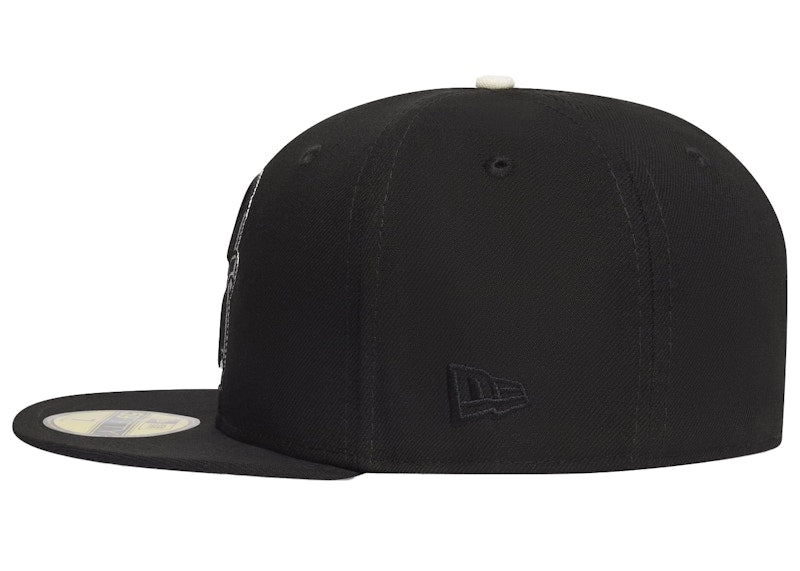 OVO New Era Varsity Logo 59Fifty Fitted Hat Black