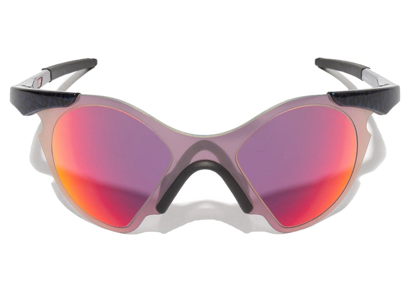 Oakley MUZM Sub Zero Planet X Prizm Road Sunglasses Red Prizm/Road Matte (OO9468-0430)