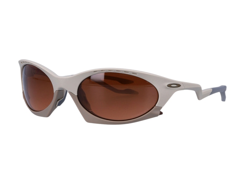 Oakley Plantaris Sunglasses Matte Sand (OO9437-02)