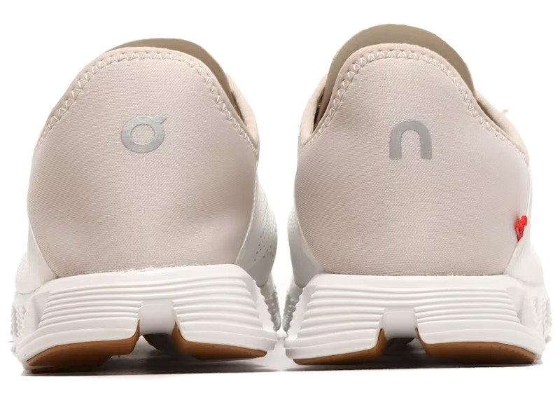 On Running Cloud 5 Undyed White Pearl