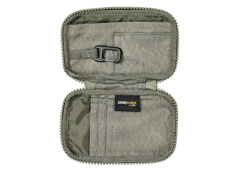 Palace Cordura Y-Rip Card Wallet Olive