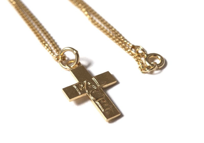 Palace Cross Pendant Gold