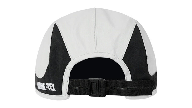 Palace GORE-TEX 3L Runner Cloud