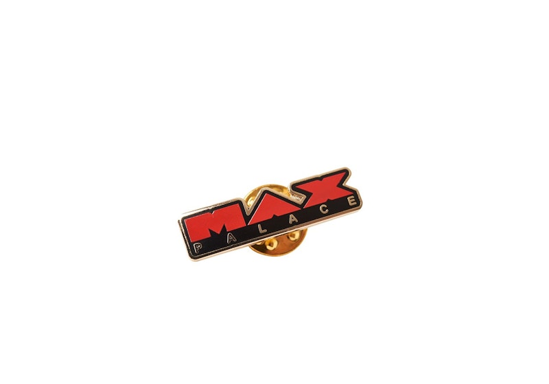 Palace Max Palace Pin Badge Red/Black